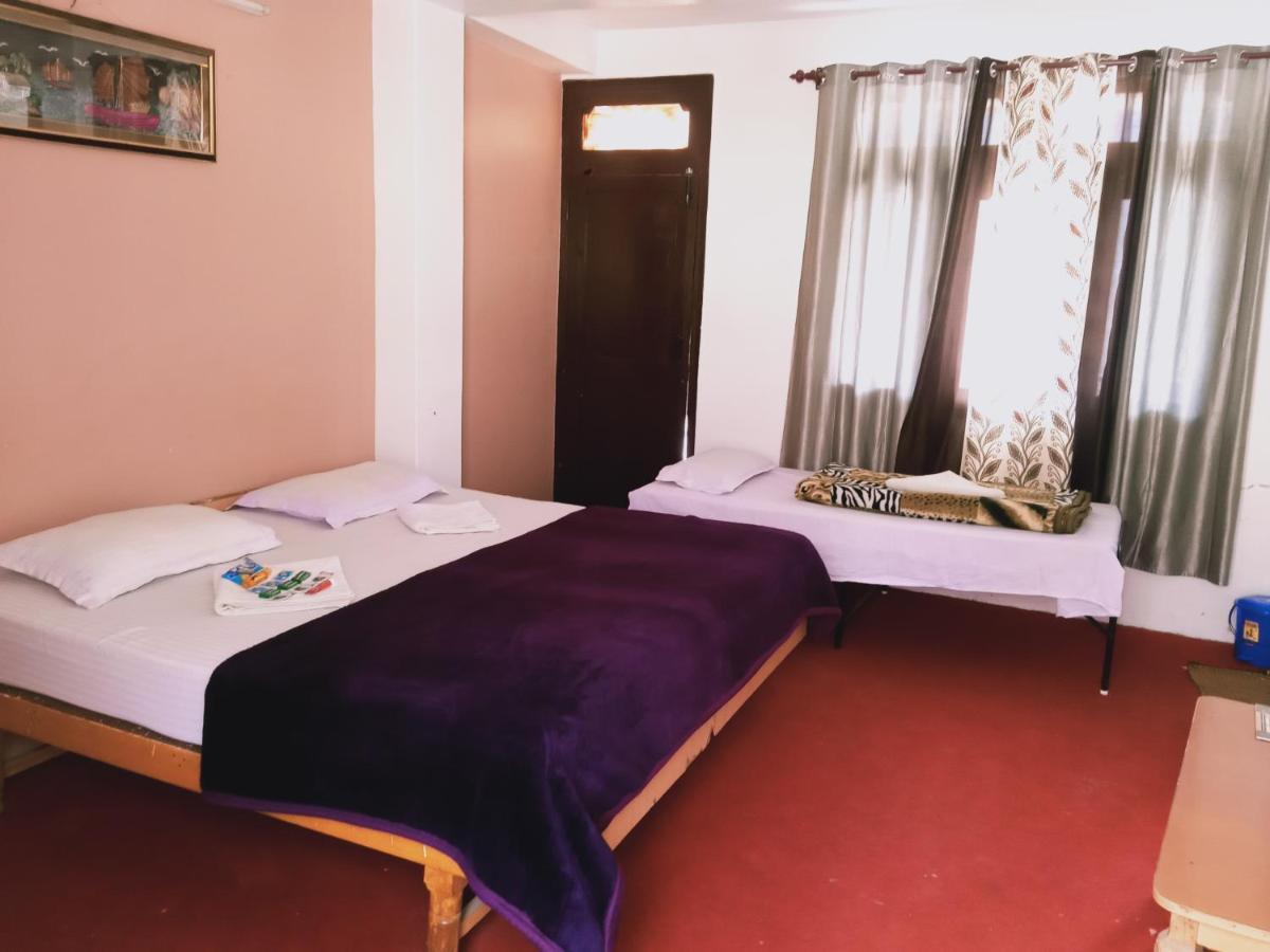 Debbhumi Regency Hotel Sāngla Exterior foto